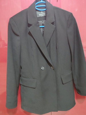 Stradivarius black blazer, lined, timeless