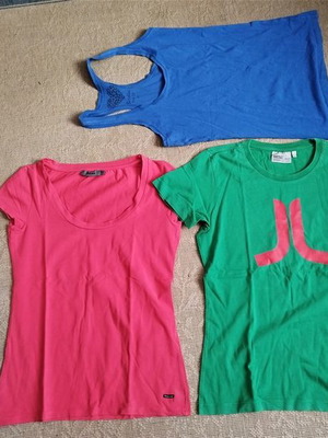 Set of 3 women's t-shirts used, size M