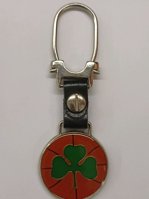 Panathinaikos basketball keychain like new, 90s decade