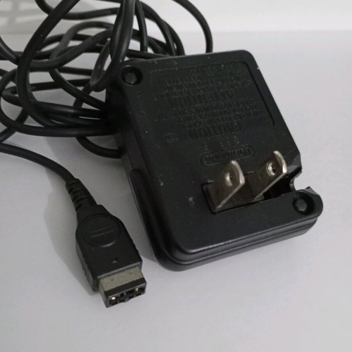 Gameboy Advance SP charger authentic Japanese like new