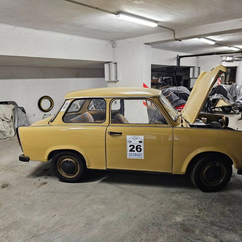 Trabant 601 1975 σαν καινούργιο, κουπέ, βενζίνη, χειροκίνητο