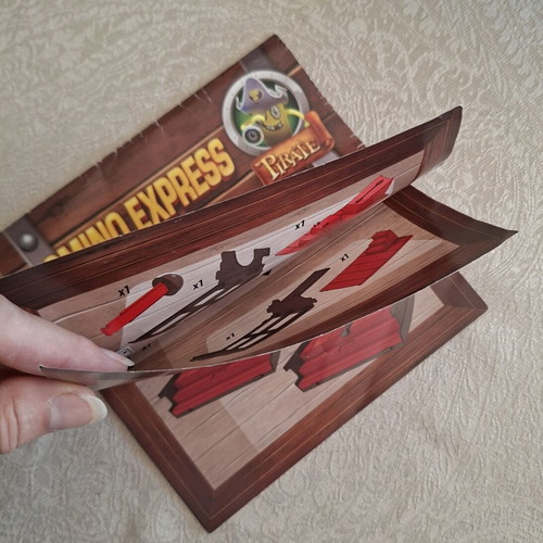 Domino Express Pirate Ship game like new with 250 dominoes