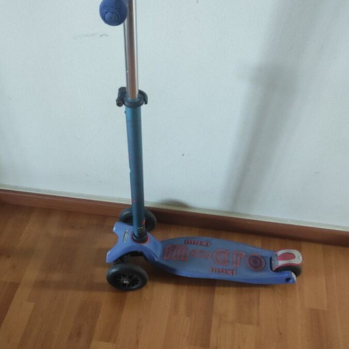 Micro scooter with adjustable height, blue