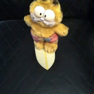 Garfield collectible figure new