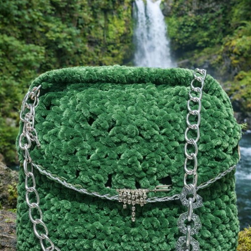 Emerald Velvet Handmade Knitted Shoulder Bag Green New
