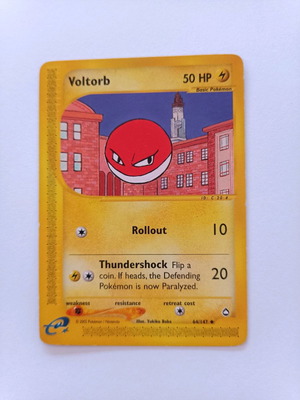 Voltorb (Aquapolis 64/147) Pokemon Card used