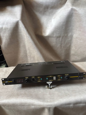 DTS Mod. Alpha Vintage Light Controller used, 8-channel disco chaser