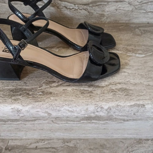Bibi Lou leather sandals like new, black, size 41