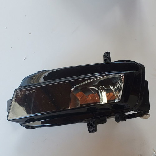 Volkswagen Golf 7 right fog light like new