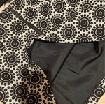 Marks & Spencer skirt black and white with geometric shapes, new, size M/L
