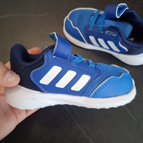 Adidas παιδικά αθλητικά παπούτσια νούμερο 22 σαν καινούργια, μπλε