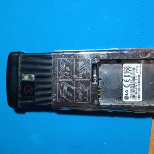 LG kf510 used for parts without battery unknown condition
