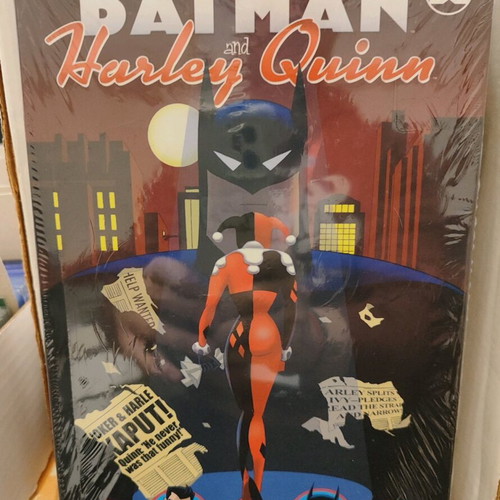 Batman and Harley Quinn Hardcover Marvel Comics new, unread
