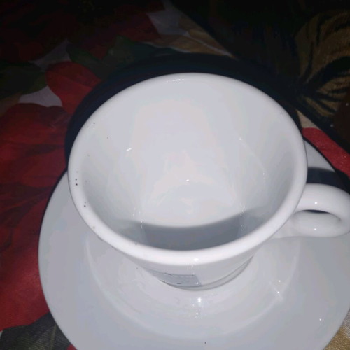Αυθεντική κούπα εσπρέσο Lavazza σαν καινούργια με πιατάκι από ρουμανικό πορσελάνη Apulum