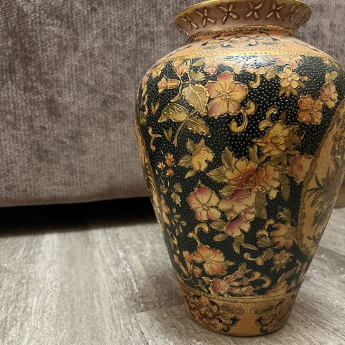 Satsuma Japanese ceramic vase set 1957, 2 pieces with authentic stamps