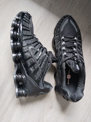 Nike TL Shox athletic shoes size 44 black new