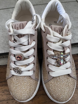 Luigi sneakers flatforms beige size 39 new with decorative laces