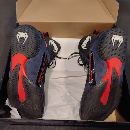 Venum Elite Boxing Shoes High Top size 44 like new, blue and red