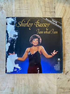 Shirley Bassey I Am What I Am LP used with London Symphony Orchestra