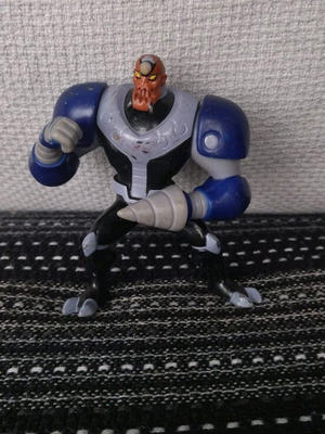 Ben 10 Vulkanus figure used, Bandai, HyperAliens series