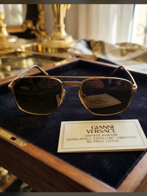 Versus Gianni Versace vintage γυαλιά ηλίου aviator, χρυσαφί