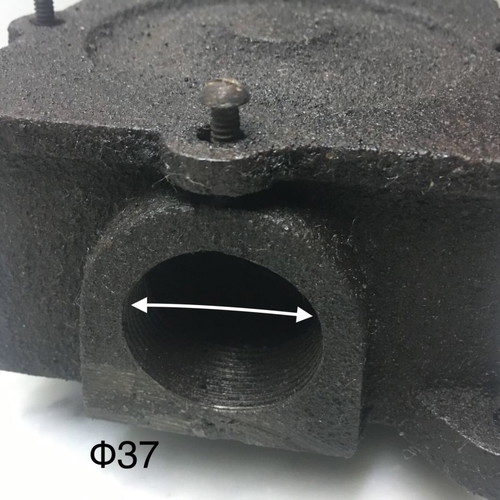Metal junction box for three-phase current unused