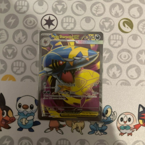 Mega Sharpedo ex card like new
