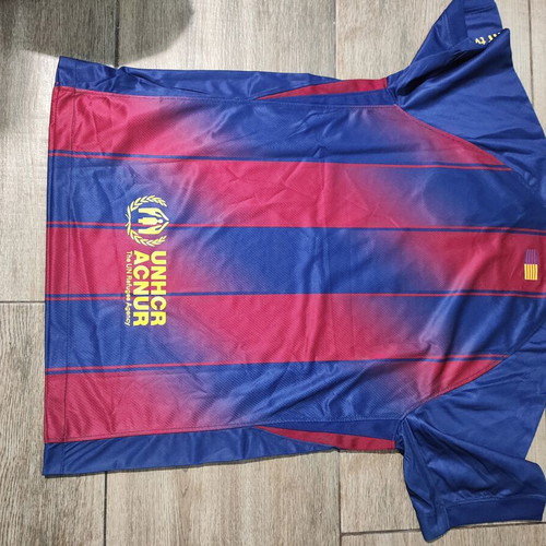 Barcelona jersey new, size Large