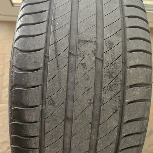 BMW wheel and tire set, 225/50/17