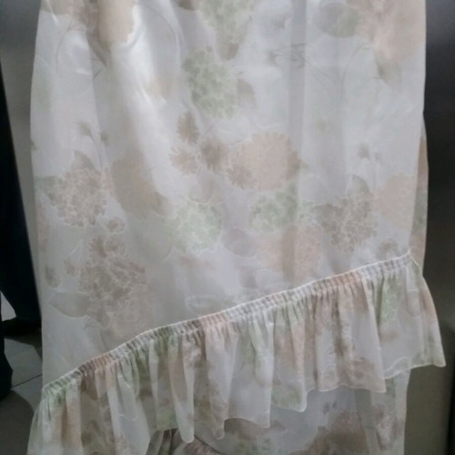 Window curtain like new, dimensions 2.60×1.45 asymmetric