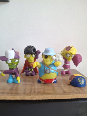 Zombiezz Series 1 Figures used, set of four