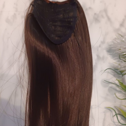 Hair tresses brown like new, set of 2 with case