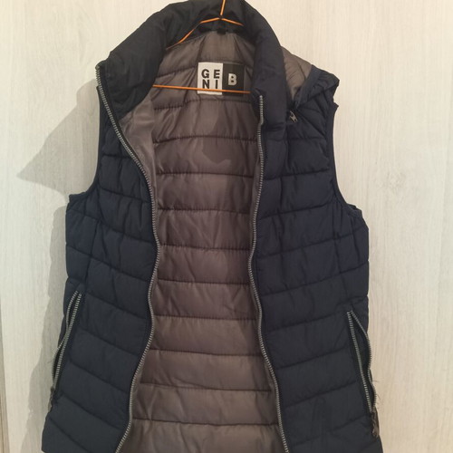 Genib sleeveless jacket medium used with hood and pockets gray blue