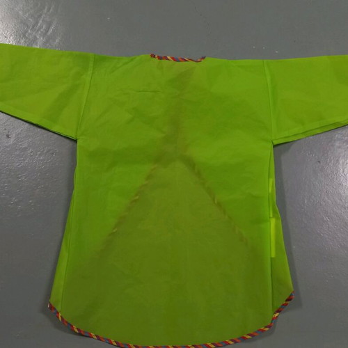 Painting apron used for ages 3-6