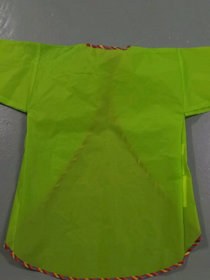 Painting apron used for ages 3-6