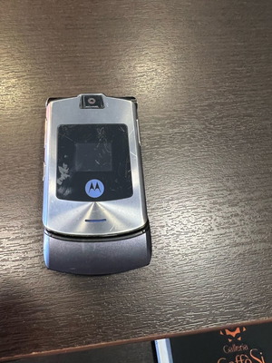 Motorolla Τηλεφωνο συλλεκτικό μεταχειρισμένο, θέλει μπαταρία