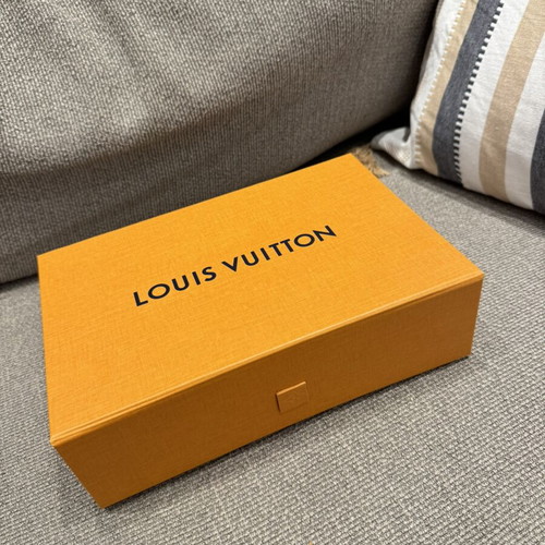Louis Vuitton gift box new condition