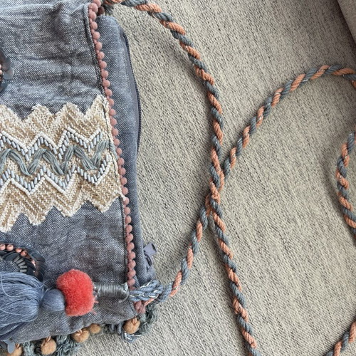 Boho Bag Lara Lauren crossbody like new, blue with sequins
