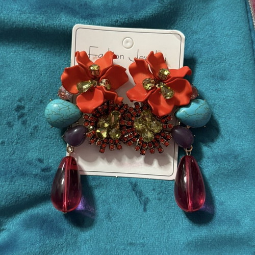 Earrings new, colorful, summer style