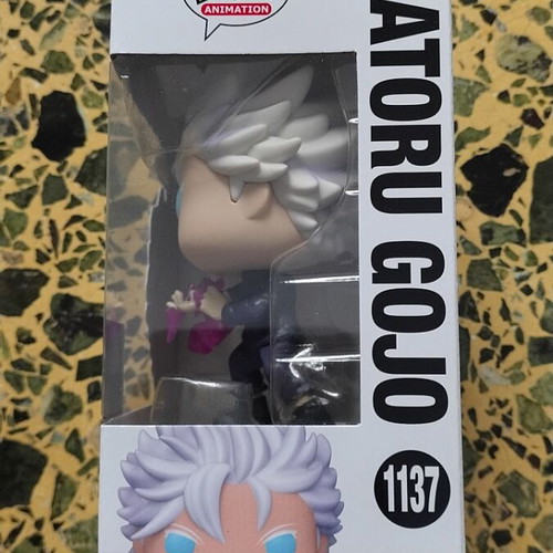 Funko Pop Animation Satoru Gojo Chalice Exclusive new