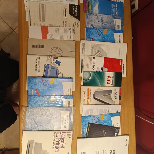 Manuals collection like new from vintage electronic devices