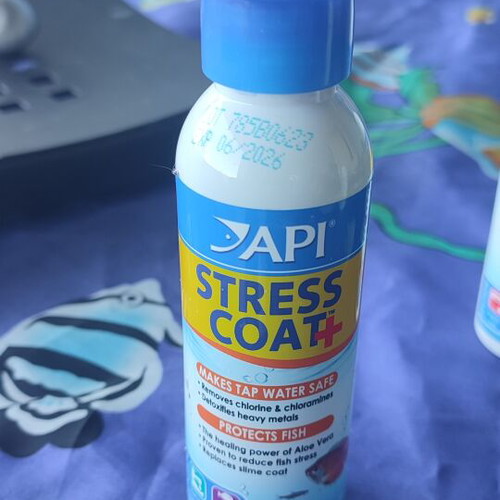 API Stress Coat aquarium water conditioner new