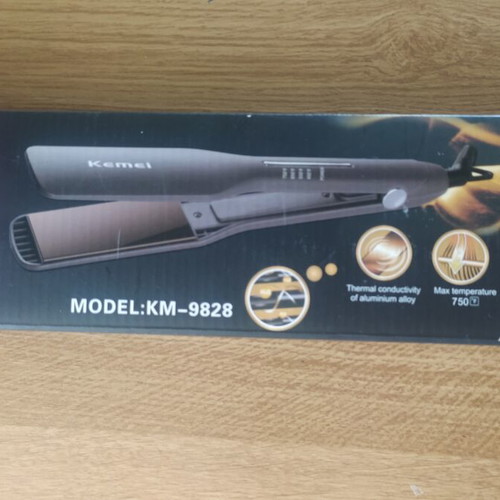 Kemei Hair Straightener with Ceramic Plates new