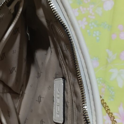 Verde shoulder bag like new, beige, straw with lining