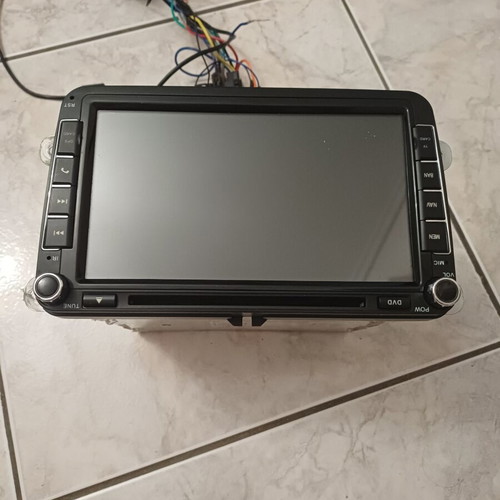 OEM Screen for Skoda Octavia 2011-2014 like new