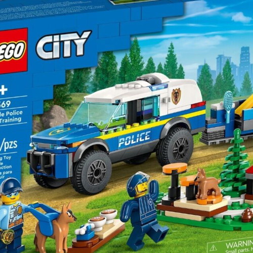 Lego City like new with instructions, missing brush and red piece