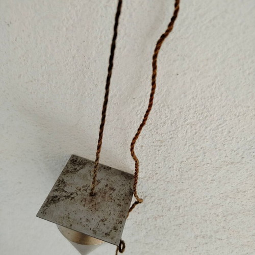Plumb bob tool used for construction and engineering