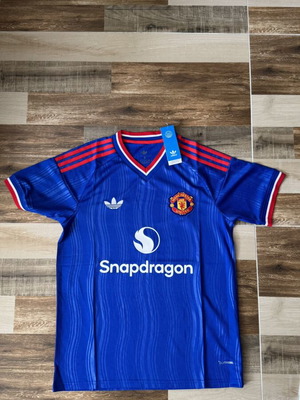 Manchester United jersey, authentic