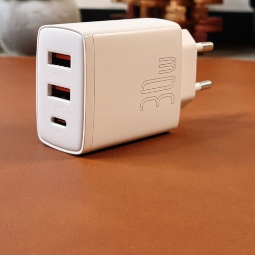 Baseus Fast Charger 30W with 3 Ports, like new