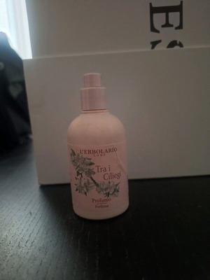 L' Erbolario cologne like new, lightly used
